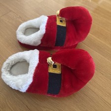 Dan Dee Santa Slippers Size US Size 7-8 Women  s Christmas Holiday Red