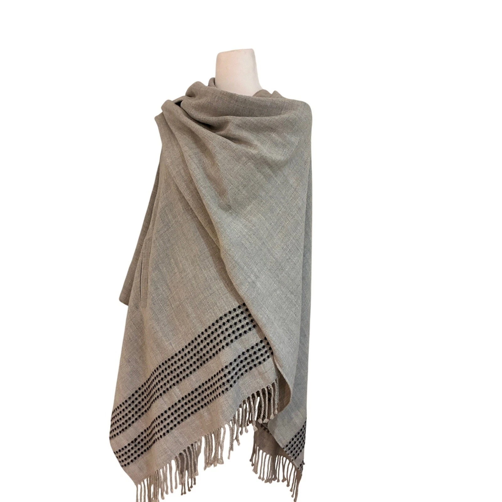 Mer Sea & Co Heathered Gray Embroidered Stripe Fringe Wrap Poncho Shawl Pockets