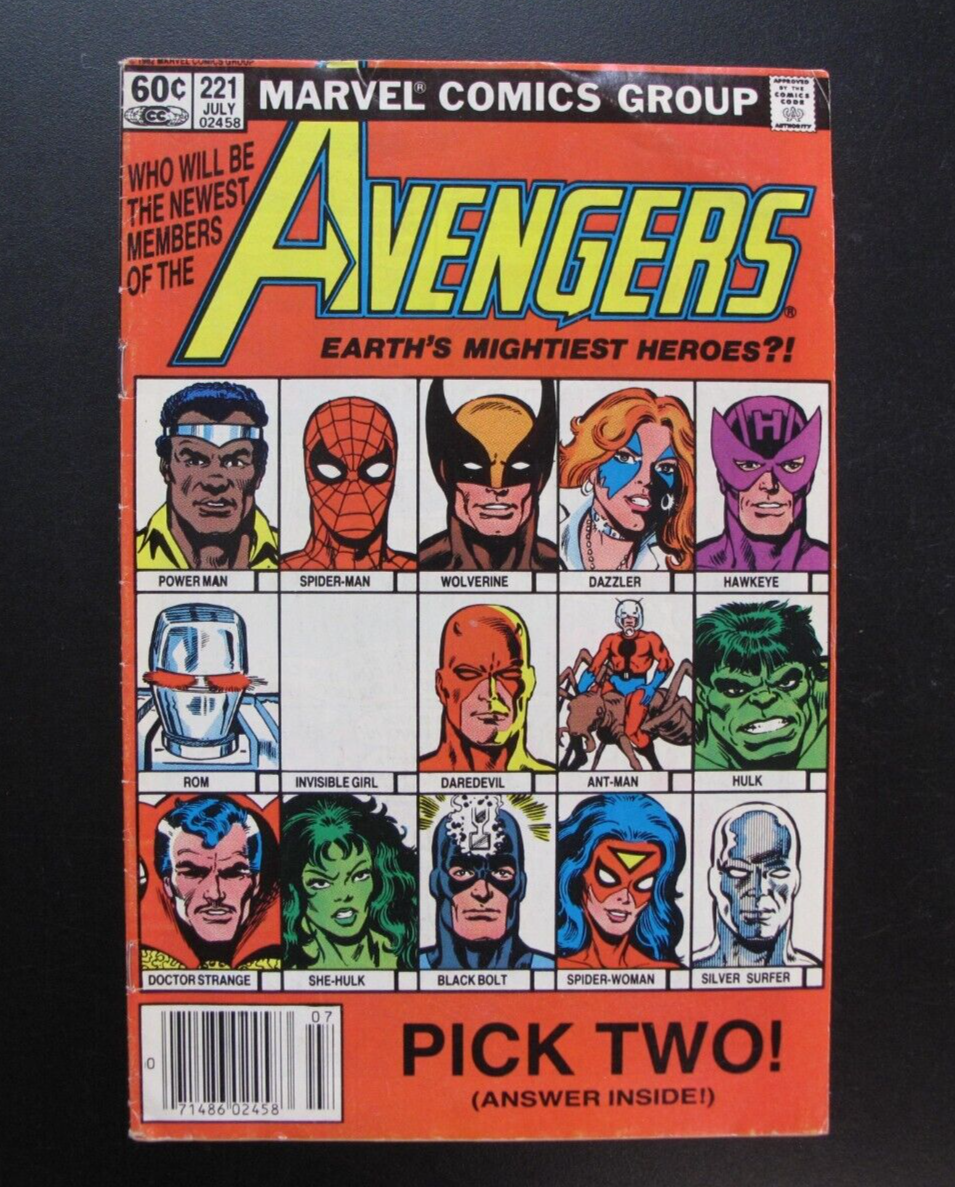 MARVEL COMICS GROUP 3冊セット Marvel Comics Group Comic Book Avengers #221 Newest Member Pick