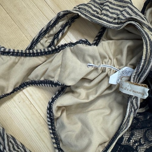 PilyQ Barcelona Black Lace and Tan Striped Intimates Set. NWT. Tyler Rose. L - Picture 6 of 7