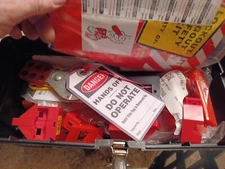 BRADY 65289 Portable Lockout Kit Electrical Valve