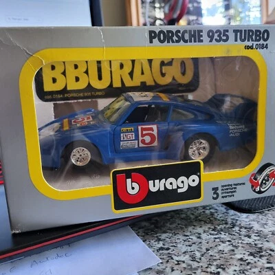 Burago 1/24 éme " Porsche 935 turbo" bleue, en boîte d'origine référence 0184 - Photo 1/4