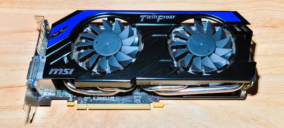 MSI GeForce GTX 660 Ti Power Edition 2GB GDDR5 Twin Frozr IV Graphics Card HDMI - Image 3 of 4