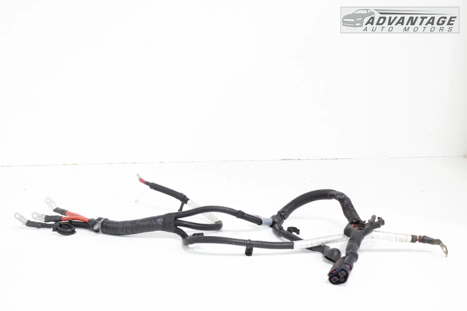 2015-2020 CHEVROLET SUBURBAN BATTERY MAIN POSITIVE WIRE HARNESS CABLE OEM - Image 2 of 4