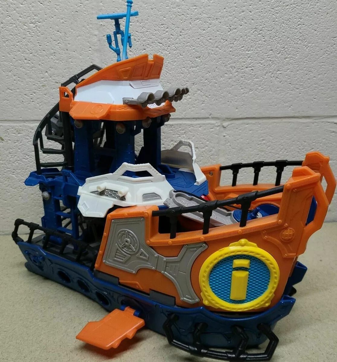 Fisher Price Imaginext Deep Sea Mission Command Ship Boat