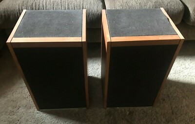 VINTAGE (1977) Set of 2 Bose 601 Stereo Floor Speakers. LOCAL