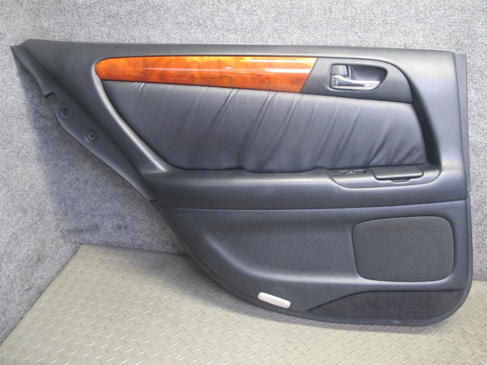 98-00 LEXUS JZS160L GS400 GS300 CONJUNTO DE 2 PAINÉIS DE TAMPA DE ACABAMENTO INTERNO DE PORTA TRASEIRA FABRICANTE DE EQUIPAMENTO ORIGINAL - Imagem 3 de 4