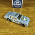 Hot Wheels Vintage Flip Outs Flip Roarin' Police Car Silver BW Hong Kong HK 1986
