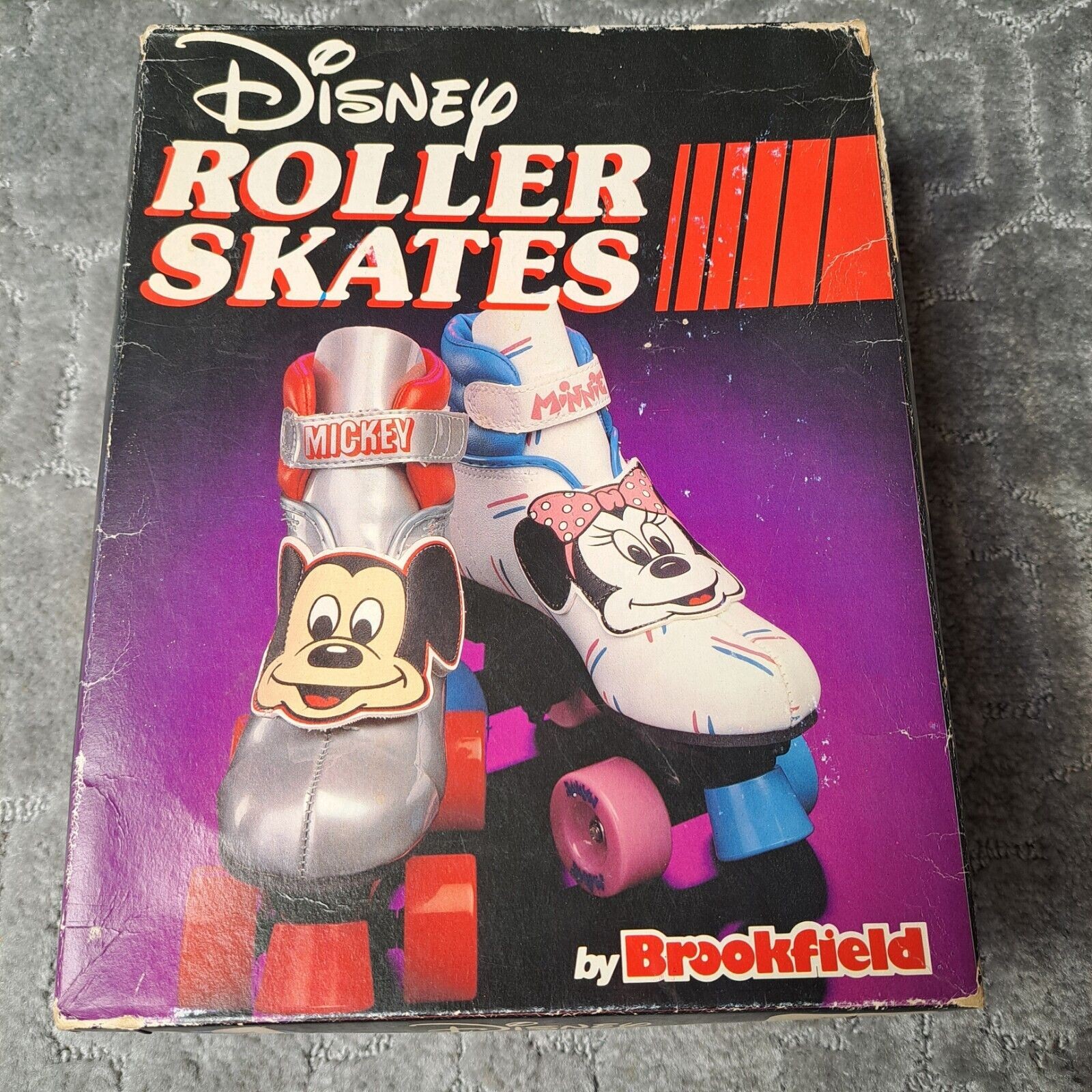 Girls Size 13 Youth Vintage Quad Wheels Disney