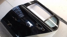 VW Golf 1.6 TDI DPF 5K Tür hinten L Bj 2010 Farbe Schwarz