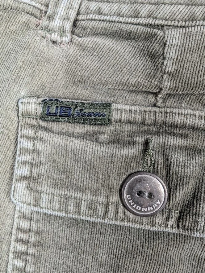 Pantalones de pana vintage Y2K Union Bay para mujer talla 0 tiro bajo acampanados grunge años 90 Foto 4 de 4