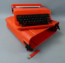 Vintage Olivetti Valentine typewriter with case c1969 #6066