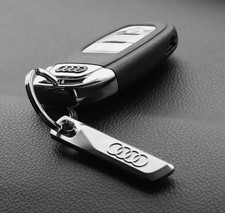 Portachiavi Sport Auto in Metallo Audi RS A4 B6 B7 B8 B9 A3 8L 8P 8V Eleganza