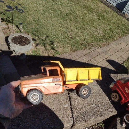Vintage 1960s Tonka Toys Dump Truck . Original