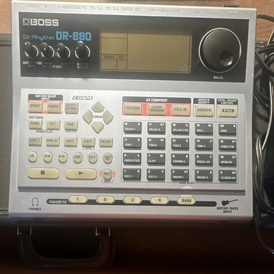 BOSS DR-880 Dr. Rhythm Drum Machine Sampler Sequencer COSM 16 Pads 440