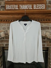 Chaps Women's Plus Sz. 2X White V-Neck Henley NWT