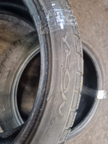 235/40zr19 96W XL Pair Syron Everest M+S 7.5mm No Repairs - Picture 6 of 8