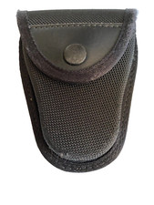Gould Goodrich Black Handcuff Pouch Military Law Enforcement 26