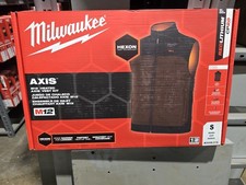 Milwaukee Tool M300n-21S Axis Heated Vest, Polyester, 2 To 8 Hours Heating