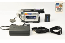 NEAR MINT SONY Handycam DCR-TRV17 Digital Camcorder mini DV Nightshot JAPAN