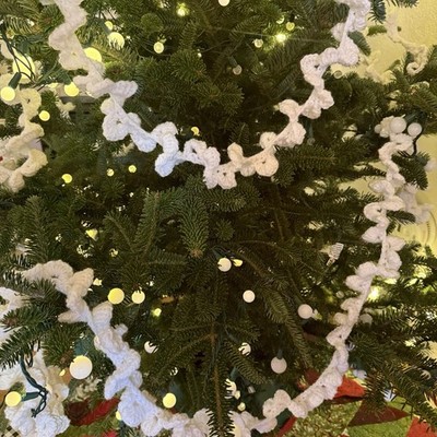 Handmade Crocheted White Ruffle Twist Christmas Tree Garland Holiday Decor