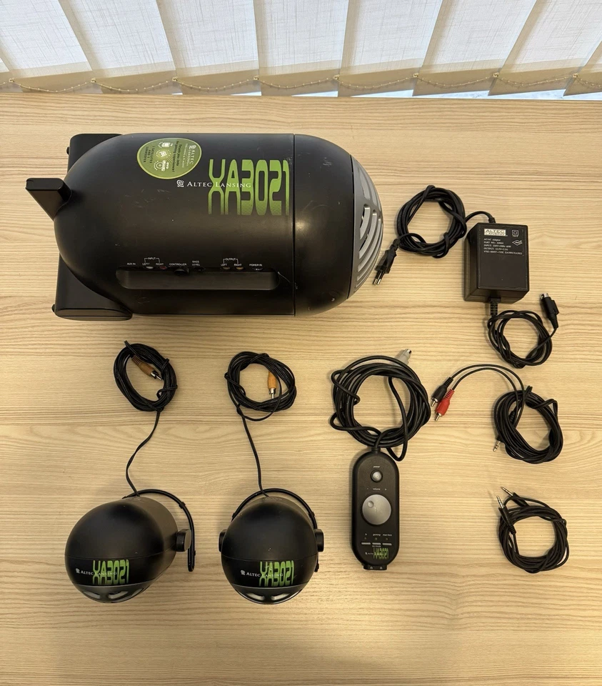 Altec Lansing XA3021 - 2.1 Lautsprechersystem Mit Subwoofer - Bild 2 von 2