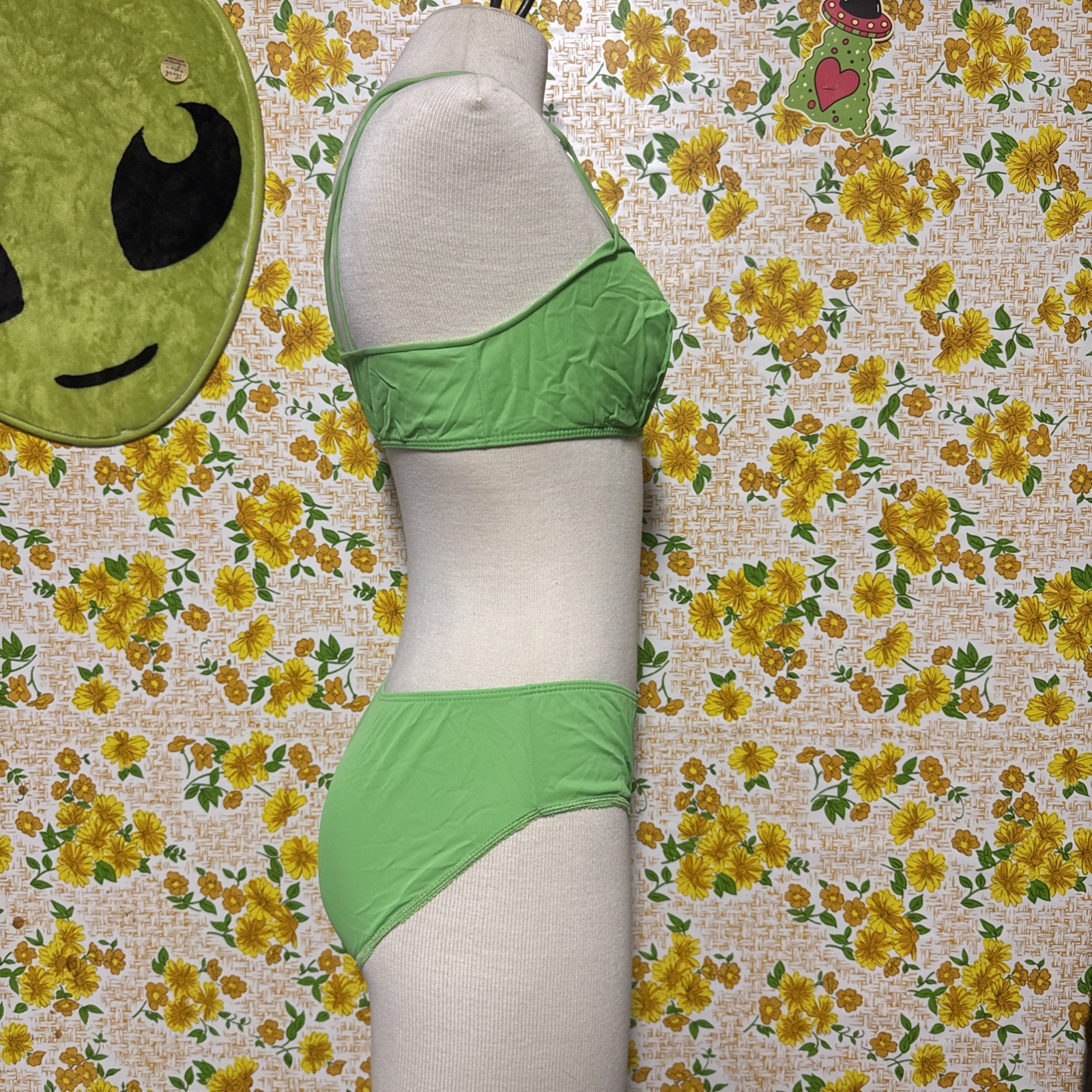 Vintage Retro Groovy Highlighter Green 3piece Lin… - image 11