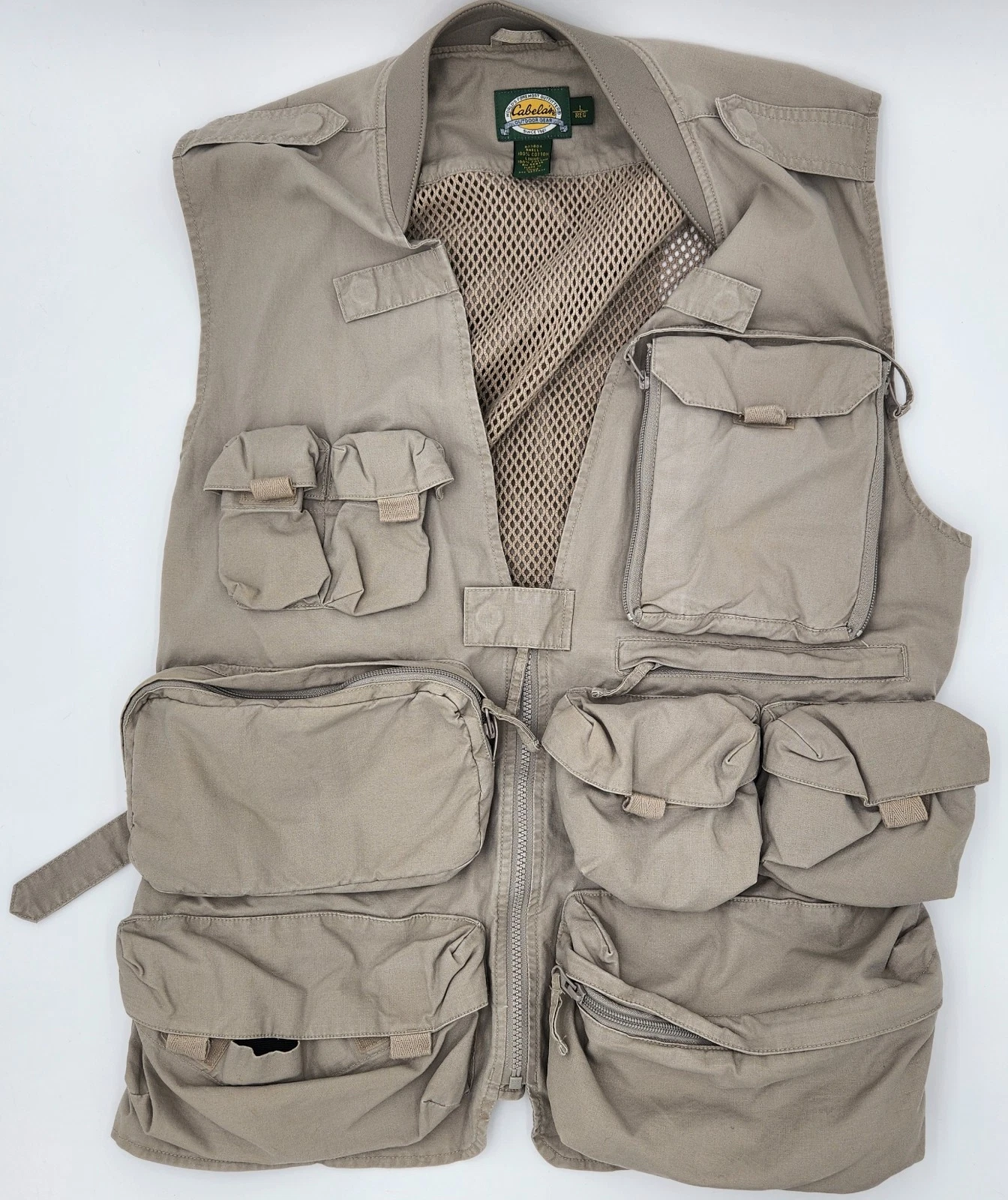 Cabela's Vented Fishing Hunting Tactical Vest Mens Size L Many Pockets Beige