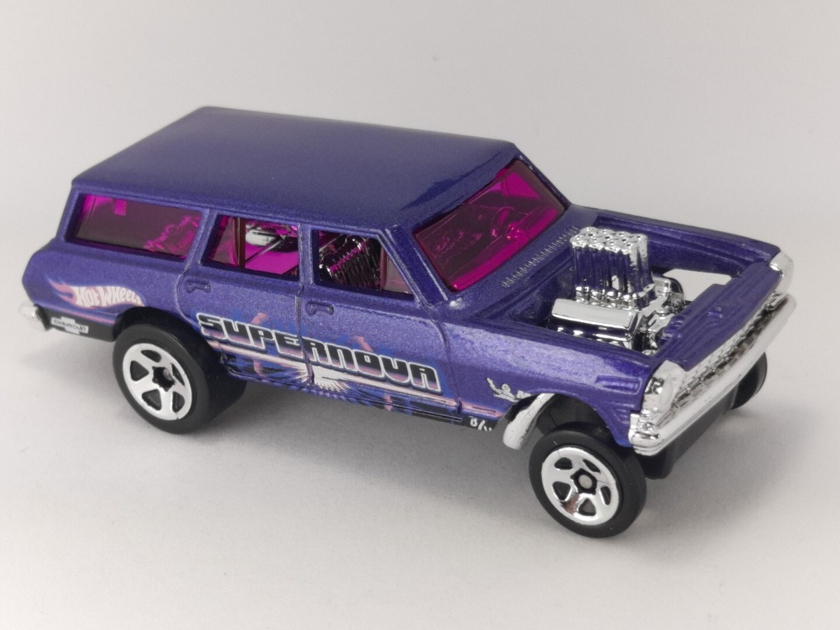 Hot Wheels Tampo Error 1964 64 Chevy Nova Wagon Gasser 1/64 Scale