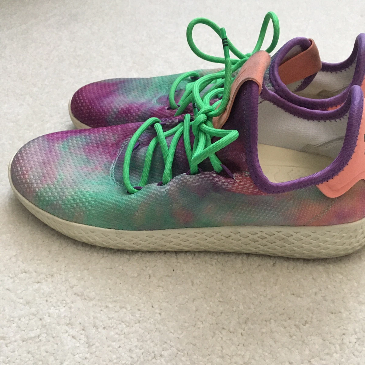 Pharrell tie sales dye shoes