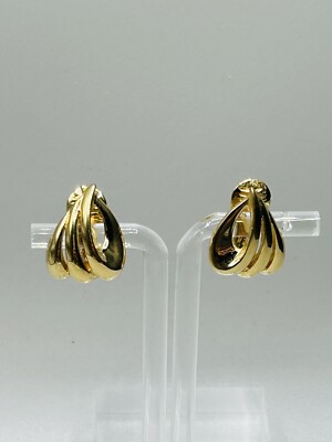 Monet Clip-on Earrings Gold-tone Open Loop Swirl Vintage Classic Geometric  3/4''