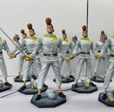 Stand Studio One Piece Thatch Resin Model In Stock H26cm Satchi
