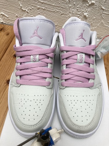 Nike Women's Air Jordan 1 Low SE 
