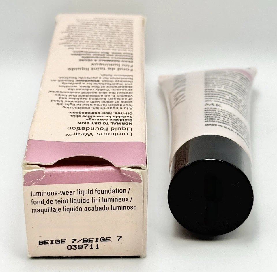 Mary Kay Timewise Luminous-Wear Liquid Foundation Beige 7 - 038711 Normal to Dry - Image 3 of 3