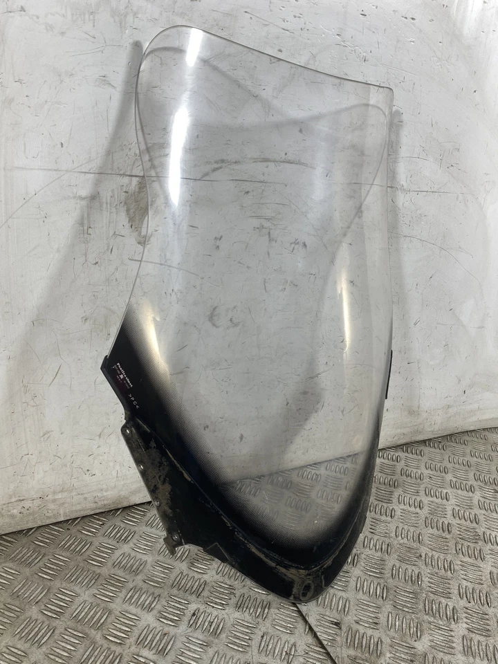 106471 Parabrezza Yamaha Majesty 400 dal 2004 al 2008 - Immagine 2 di 4