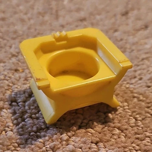 Fisher-Price Little People Yellow Chair Vintage Toy Royal Castle