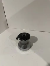 lewmar 16 self tailing winch