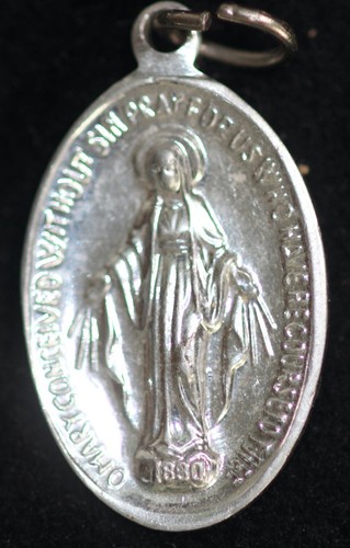 RARE Vintage Miraculous Medal French Catholic Mary Silver VF+ Paris Rue du Bac 1