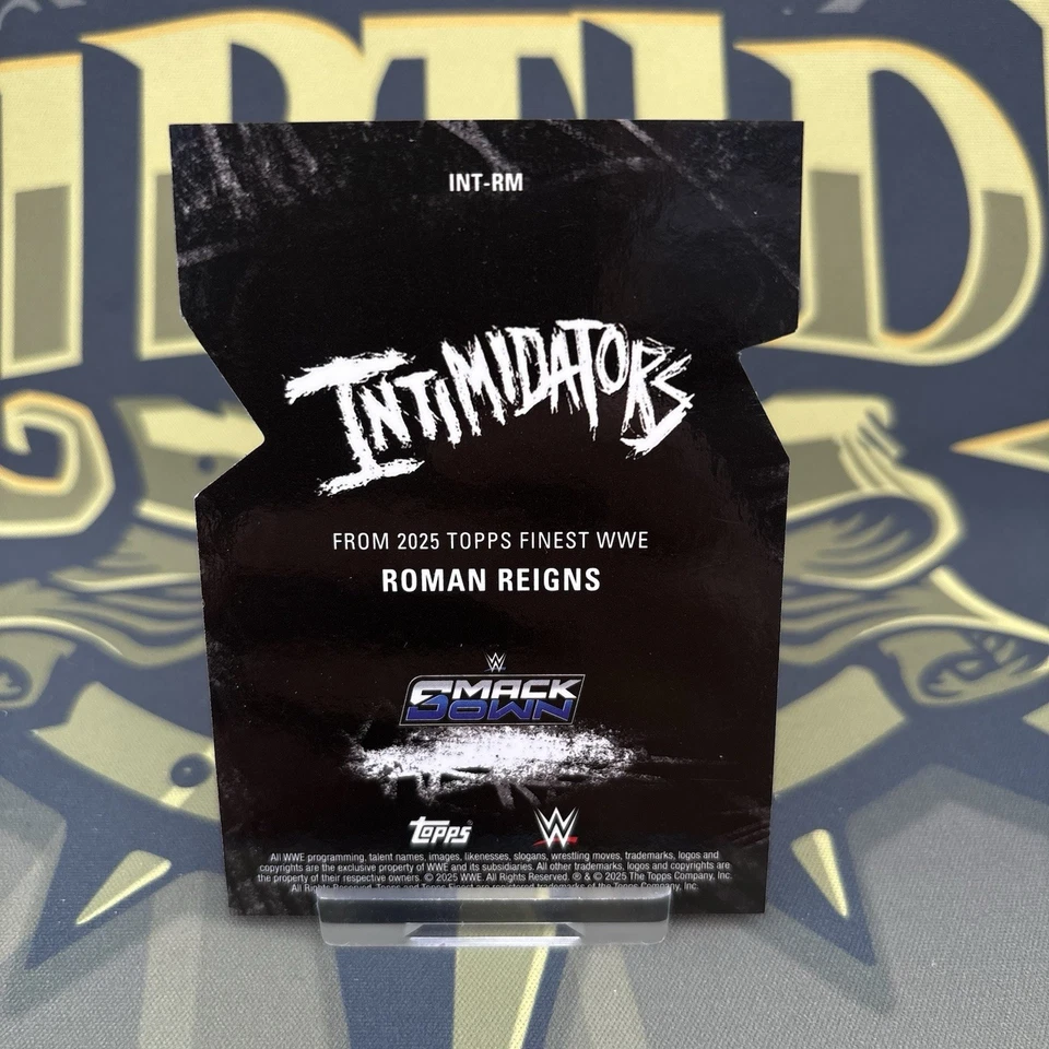 Roman Reigns WWE Topps Finest 2025 Intimidators Die-Cut Refractor /75 #INT-RM - Image 3 of 3