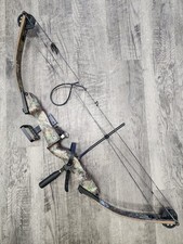 Hoyt Mystic Invader - Right Hand - 60-70lbs - 29.5" - Camo