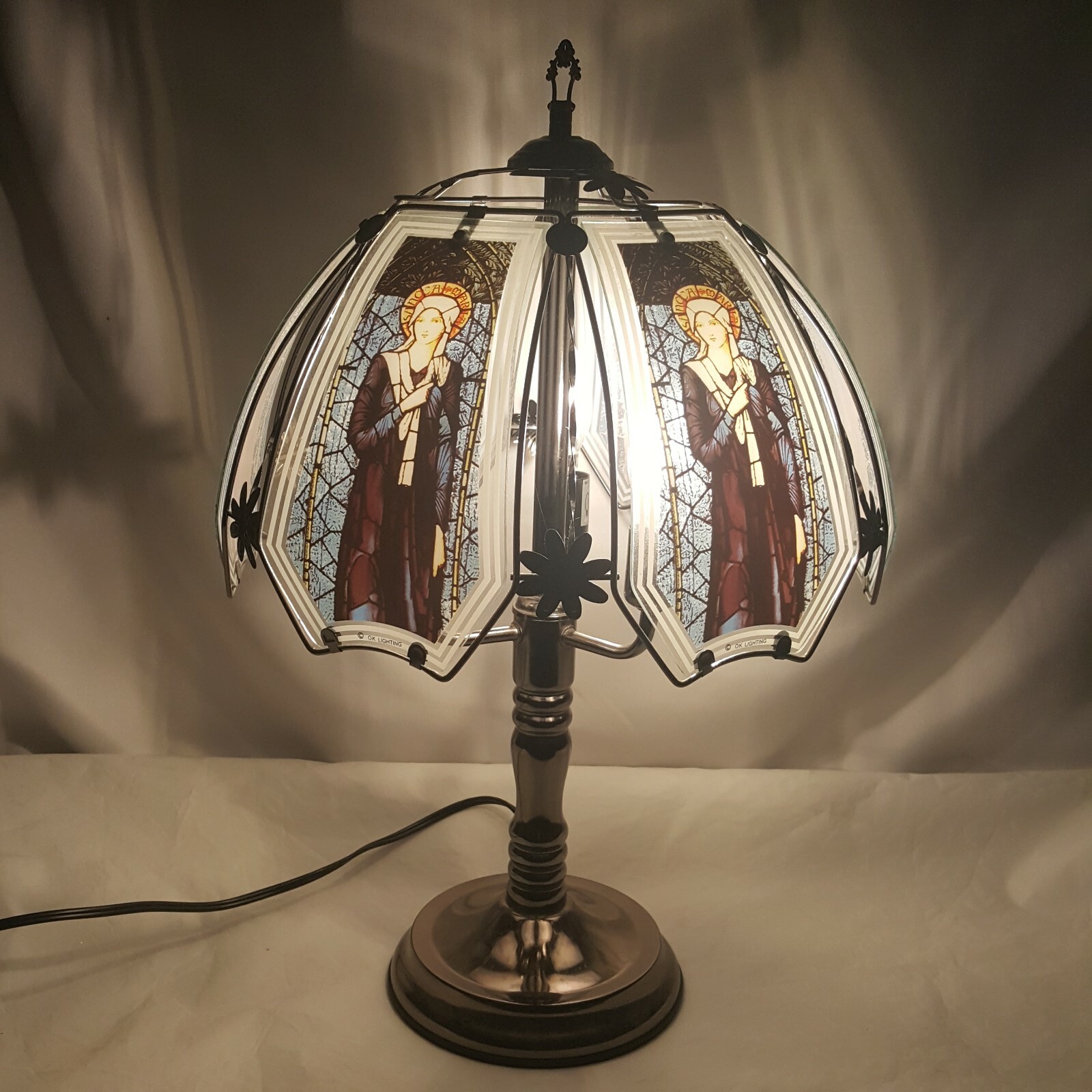 OK Lighting Religious Catholic Mary Saint Woman Stain Table Desk Lamp