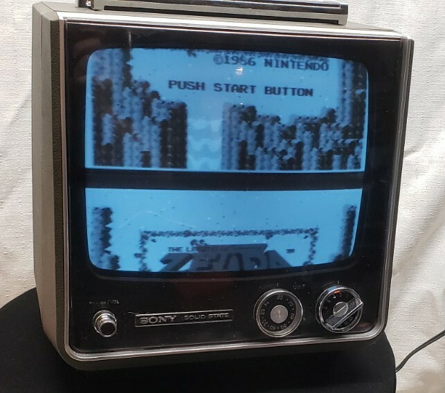 Vintage Sony TV-112 Portable Black/White TV W/Car Adapter Vintage Sony TV-112 Portable Black/White TV W/Car Adapter