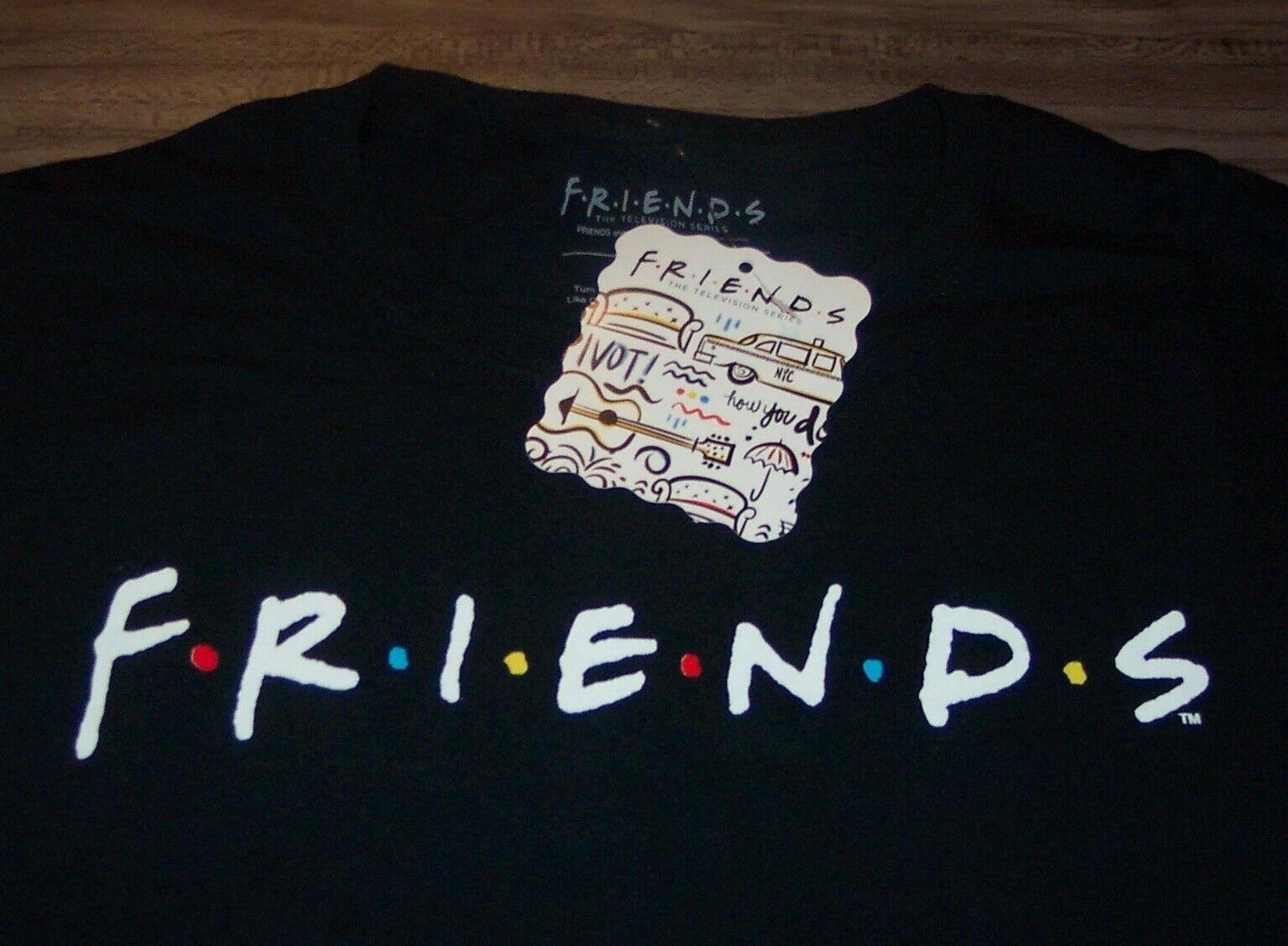 FRIENDS F.R.I.E.N.D.S. CLASSIC TV Show T-Shirt LARGE NEW w/ TAG