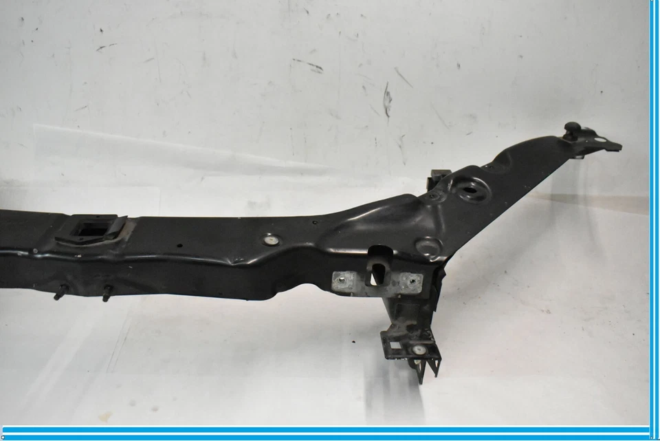 PESTILLO CAPÓ SOPORTE RADIADOR DELANTERO JAGUAR XF XFR OEM (09-15) Foto 2 de 4