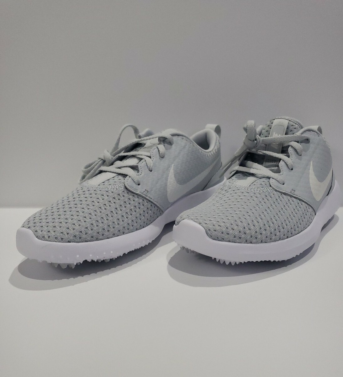 7 M /8.5 W -Nike Roshe G Golf Shoes Pure Platinum Metallic  display picture 3