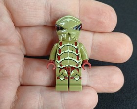 Lego Galaxy Squad Alien Buggoid Olive Green Minifigure gs001 70706 70700 70704