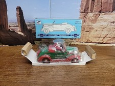 Liberty 1/25 JC WHITNEY 1937 Chevy Cabriolet W/ Santa