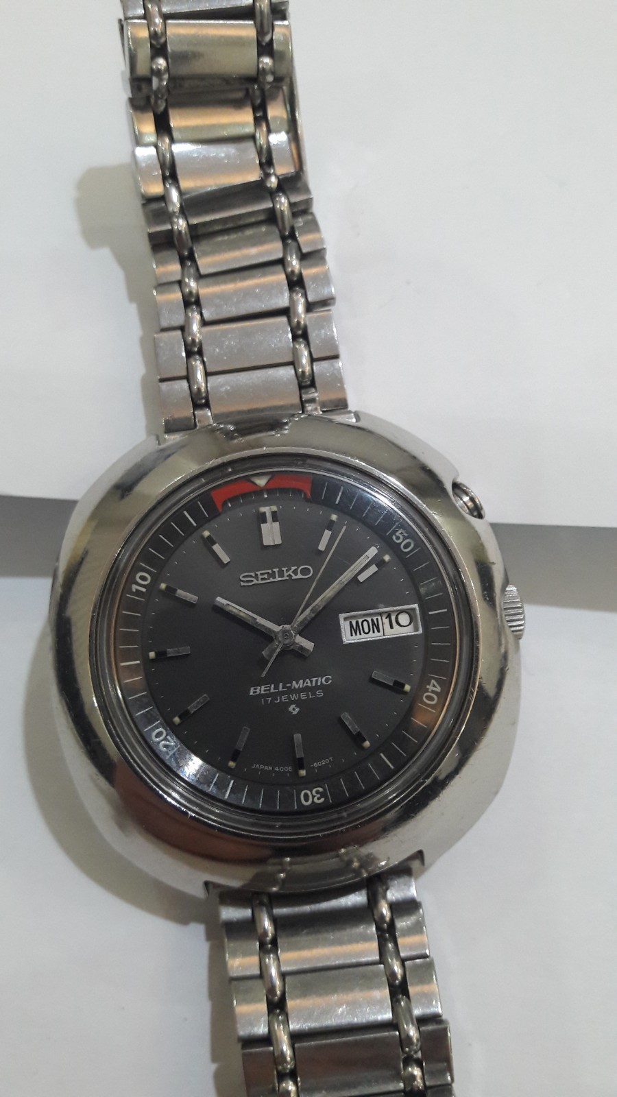 Seiko Bell-matic Automatic 4006-6002  Ufo  percent100  Original Vintage Watch 1971