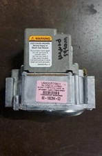 Honeywell VR8205T5801 Furnace Gas Valve 60-100394-03 in and out 1/2"