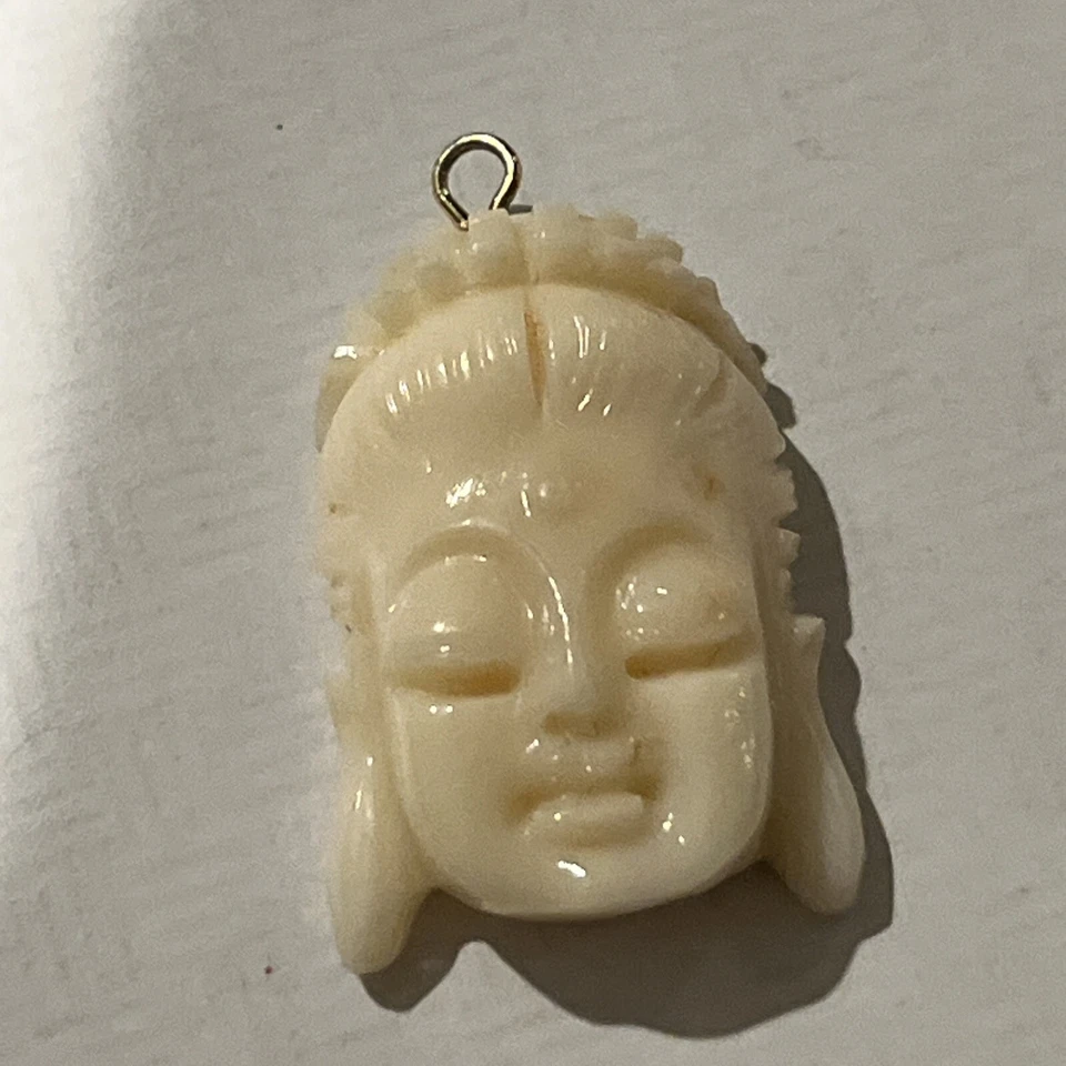 Antiguo colgante chino cara de Buda coral piel de ángel tallada a mano Foto 4 de 4